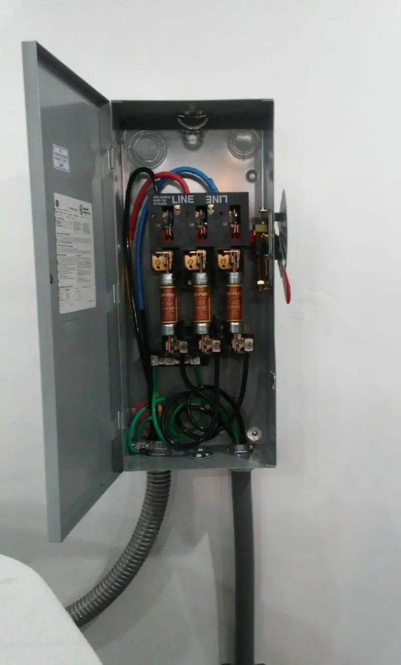 Three-phase disconnect switch installed for Electrical Wiring & Rewiring in Lewiston